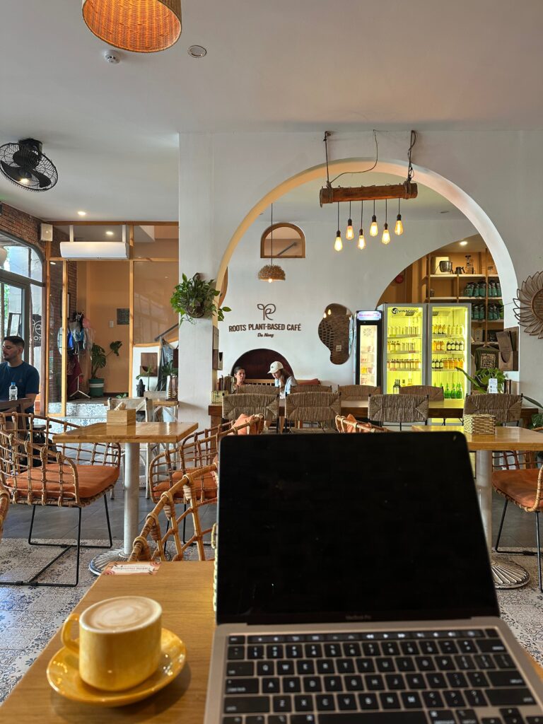 REMOTE LIFE IN DA NANG: EVERYTHING DIGITAL NOMADS NEED TO KNOW- Living Her Way 